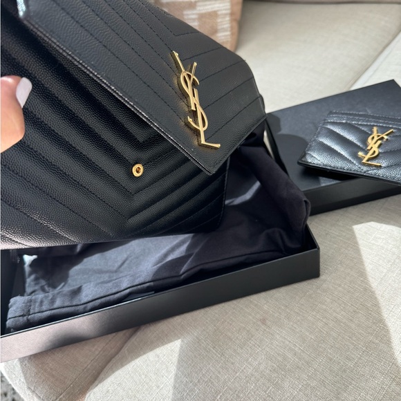 ❌SOLD❌ YSL Cassandre Pouch Clutch - Picture 8 of 9